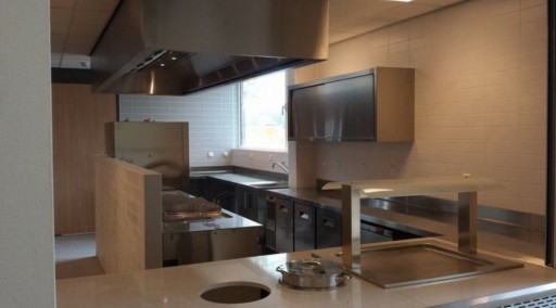 Ons tweede thuis, Oudekerk aan de Amstel