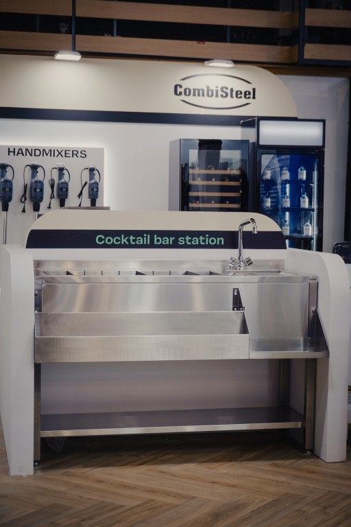 COCKTAIL BAR STATION 1400