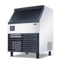 IJSBLOKJESMACHINE 73KG/24H