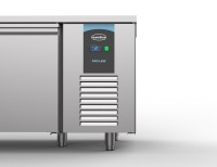 700 KOELWERKBANK 2DRS 4 LADEN