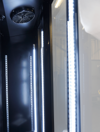 KOELKAST 3 GLASDEUREN ZW HEAT