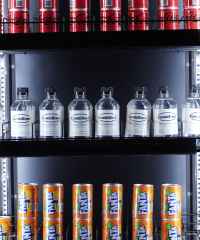 KOELKAST 3 GLASDEUREN ZWART