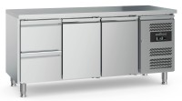 700 KOELWERKBANK 2 DRS 2 LADEN